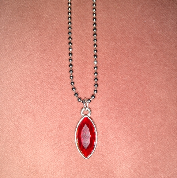 🪷 SALE Red Marquis Faceted Necklace Charm Silver Rhinestone Choker or Long New - Picture 6 of 9